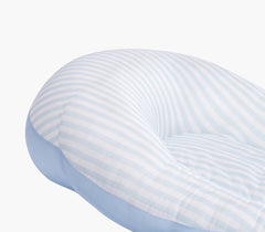 Whale-Shaped Cooling Pet Bed