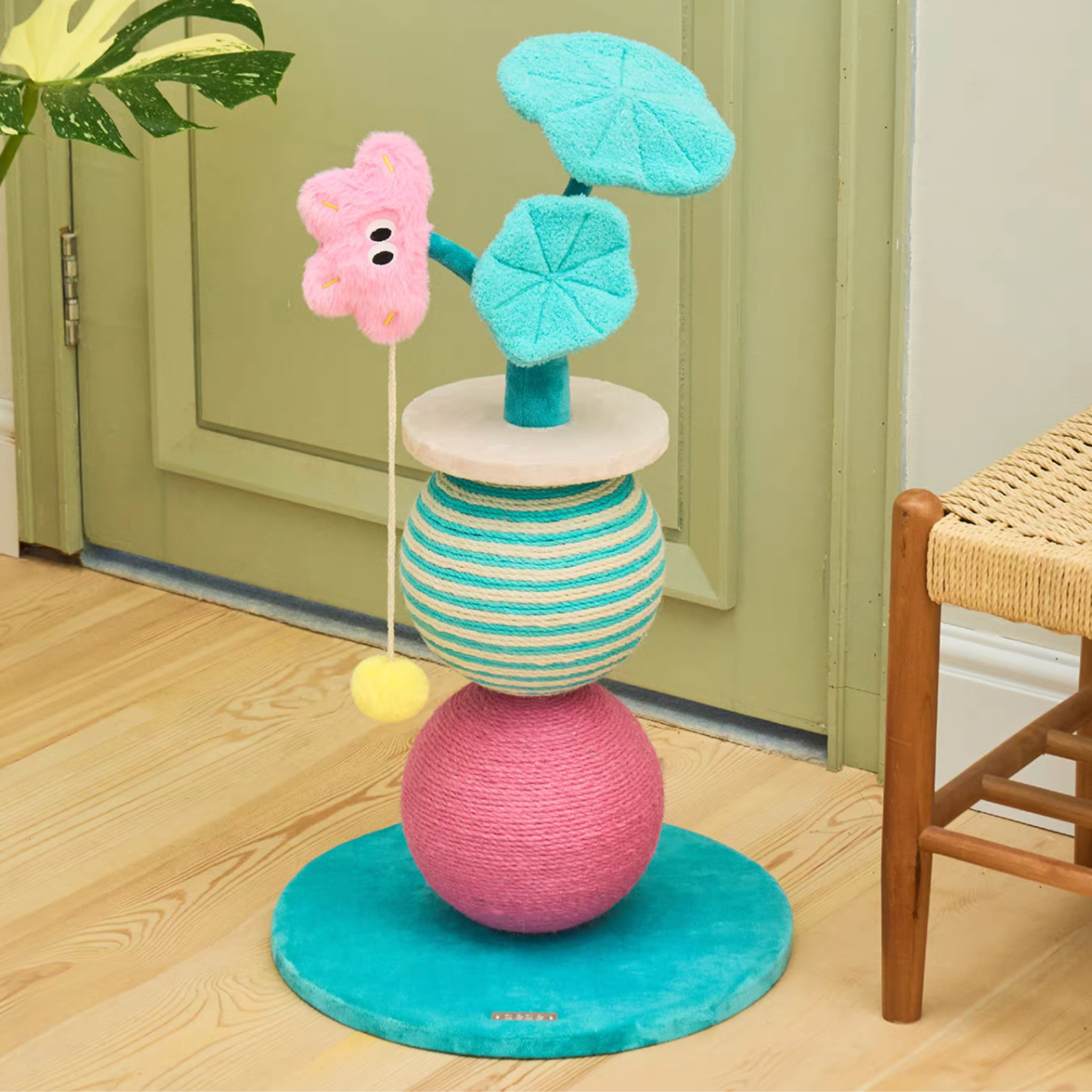 How to Choose a Cat Scratcher That Actually Looks Good in Your Living Room