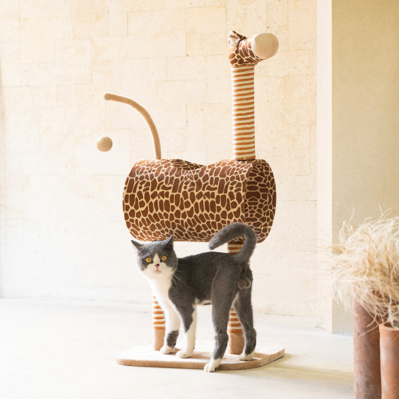 Giraffe Tree with tunnel & Scratcher Cat Furniture