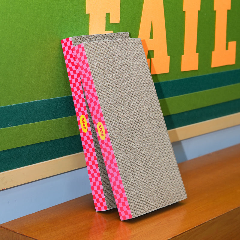 ZEZE Neon Sweetheart 1.6-in Cardboard Paper Cat Toy Scratcher