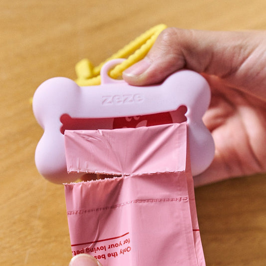 ZEZE Silicone Bone Poop Bag Dispenser - Pink Bone