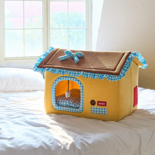 ZEZE Cottage Pet House - Banana Canele