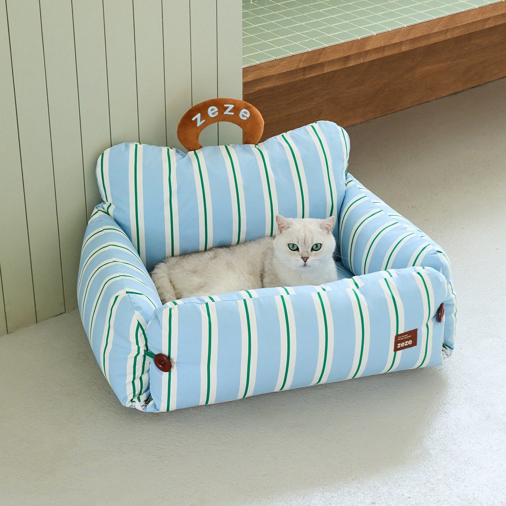 ZEZE Extendable Striped Pet Sofa - Mint Blue