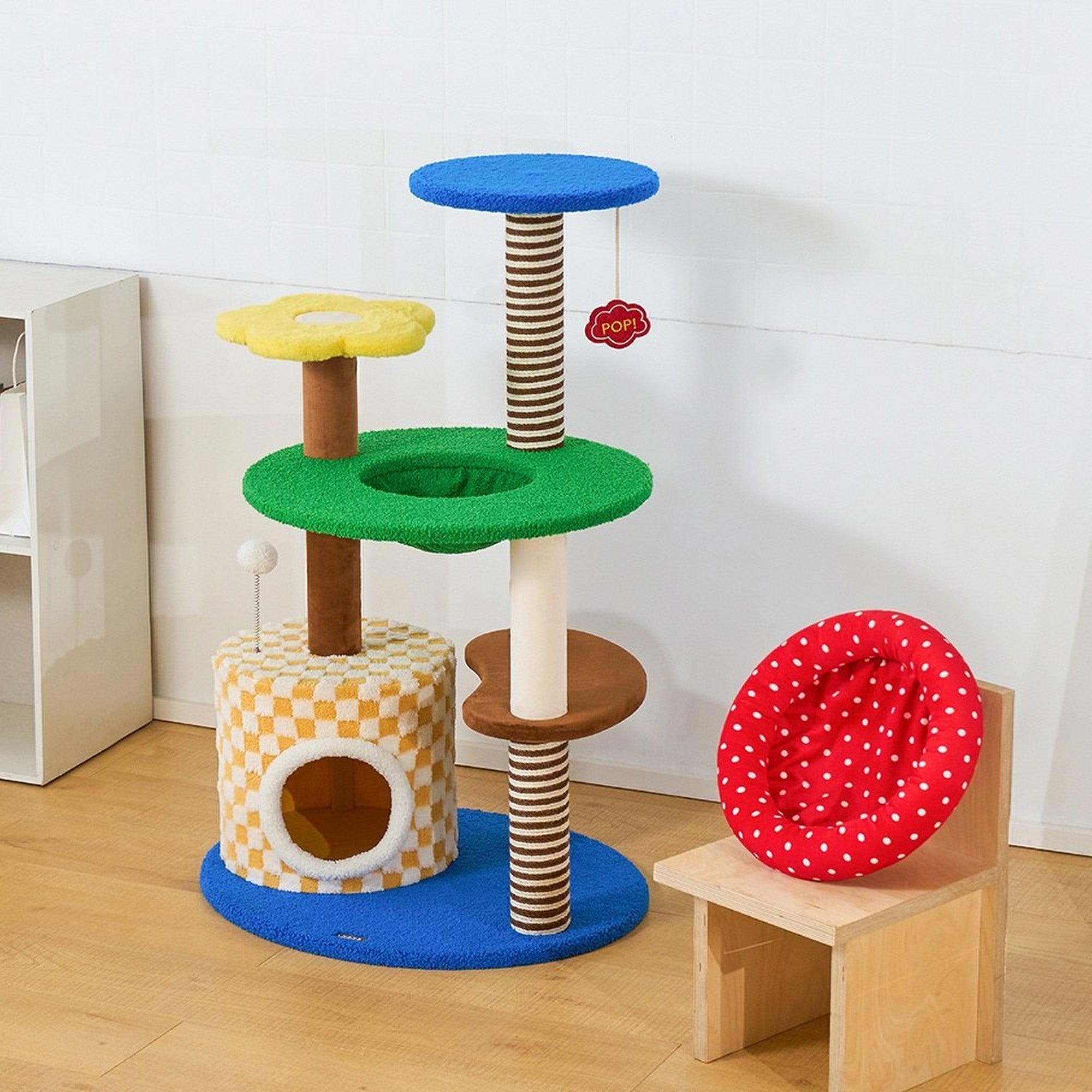 ZEZE Magic Garden cat tree with polka-dot top bed, flower step, ring lounge and checkered condo