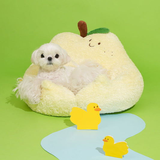 ZEZE pear shaped pet sofa bed with cat