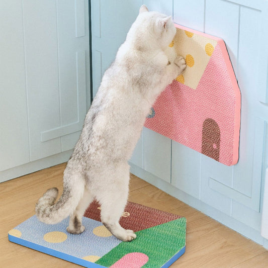 ZEZE Polka Dot House Cat Scratcher - Pink Cottage