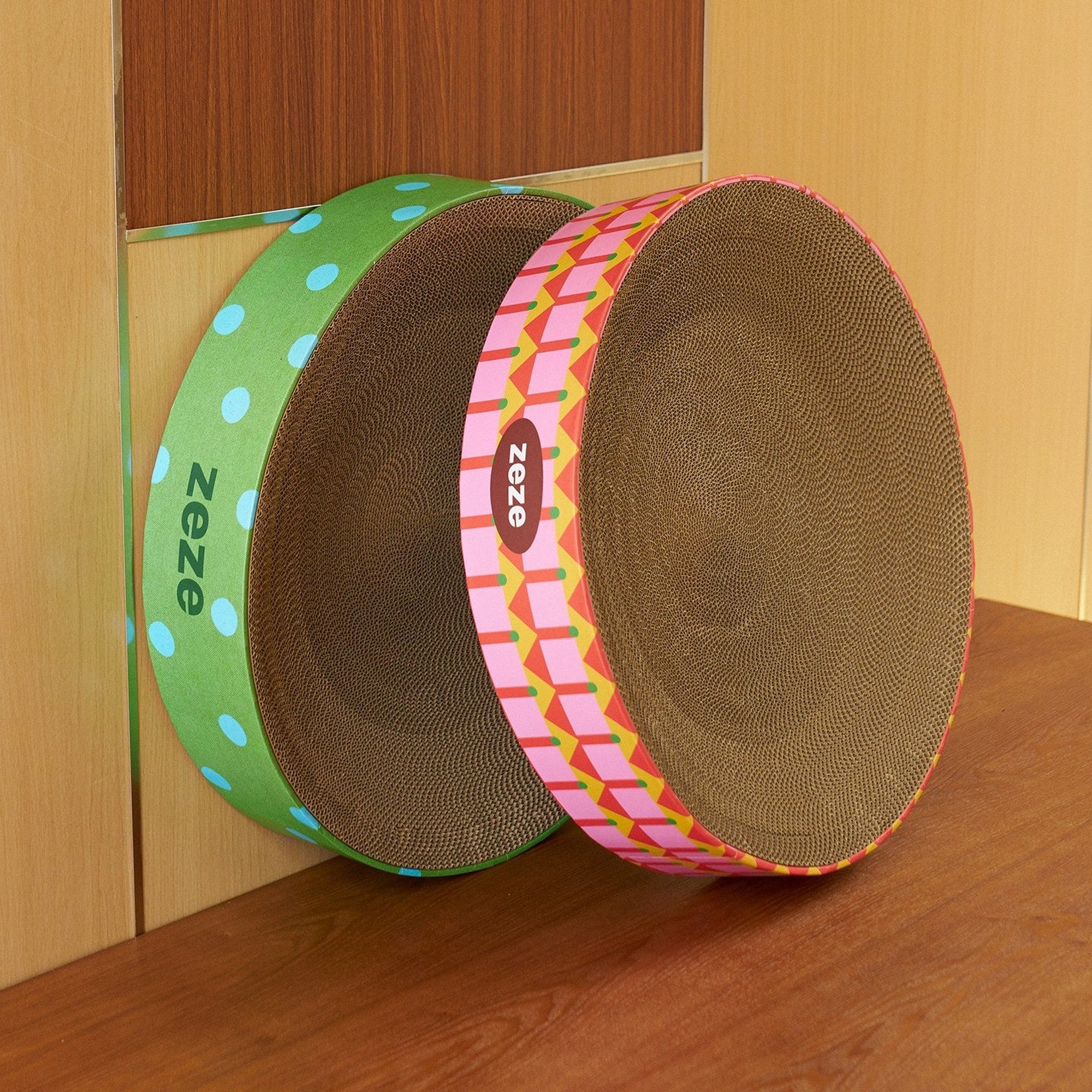 ZEZE Round Cat Scratcher Bowl - Pink Neon (XL)
