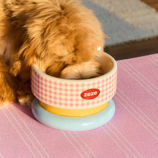 ZEZE Striped Pet Food Mat - Strawberry Cream