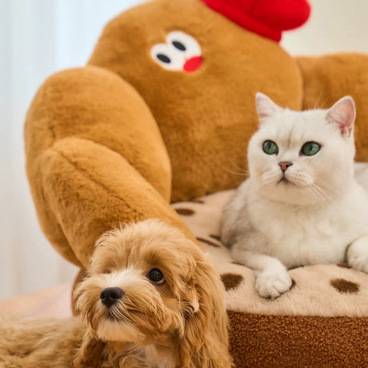 Cat and dog on the plush ZEZE Croissant pet sofa
